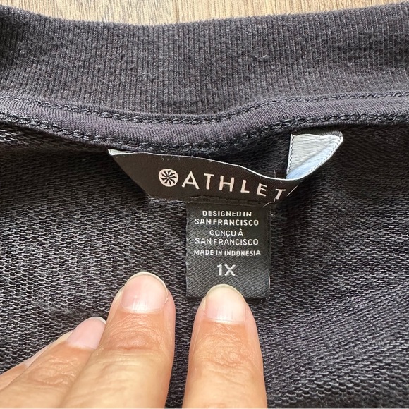 ATHLETA Black Retroterry V-Neck Sweatshirt Tee Plus Size 1X Minimalist Comfy - Picture 4 of 10